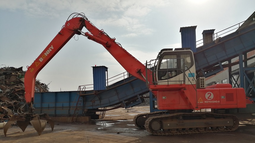 電動抓鋼機(jī).jpg